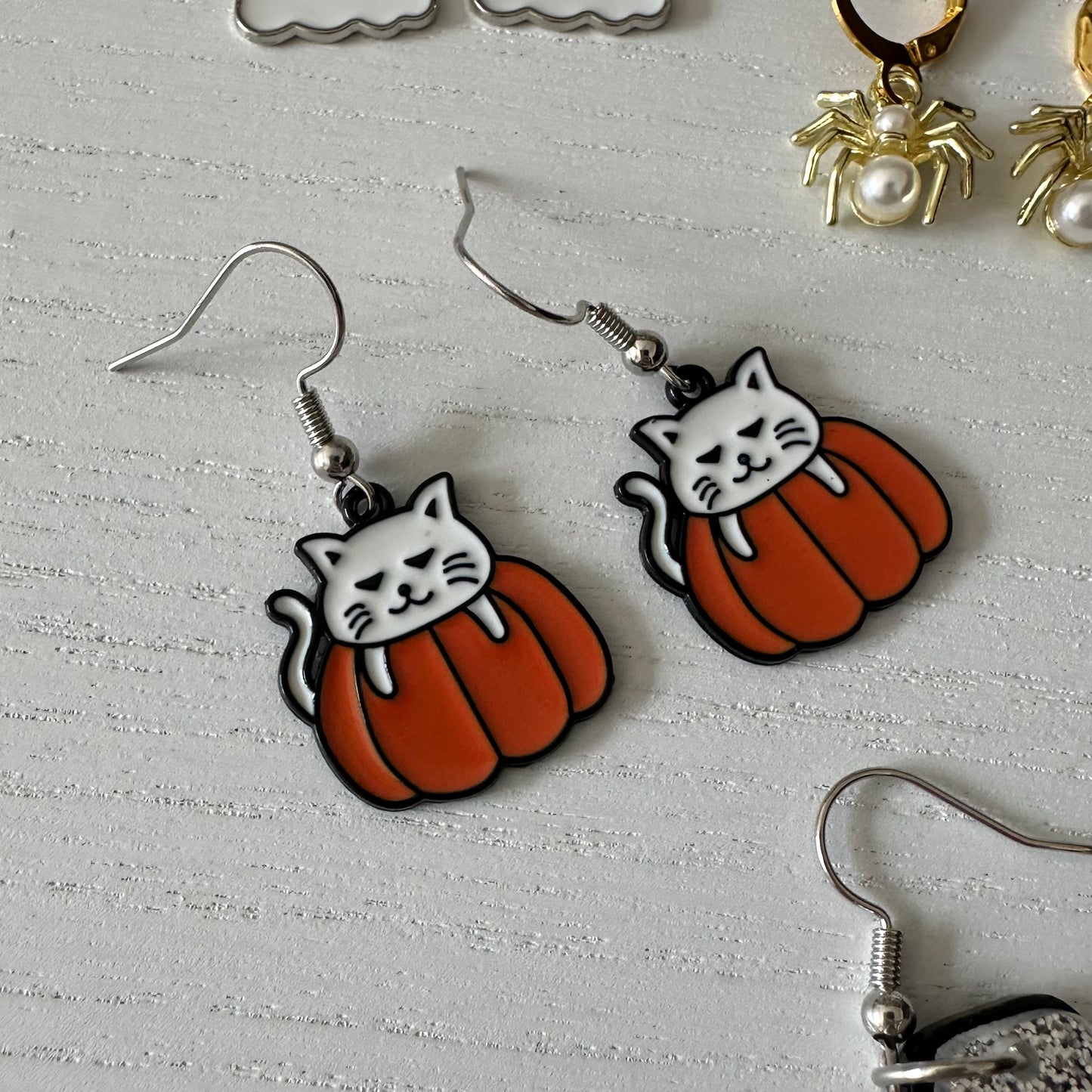 Pumpkin Cat Earrings