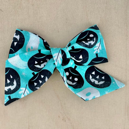 Blue Jack-o'-Lantern Bow